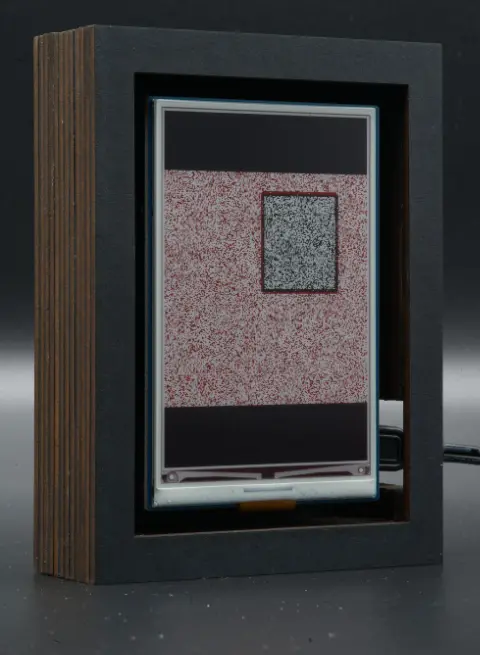 The object showing a gray square in the top right corner, on a red background.