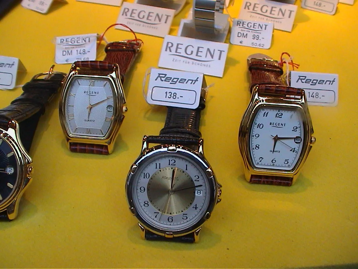 A few watches on showcase. On the frontmost one it is 12:13