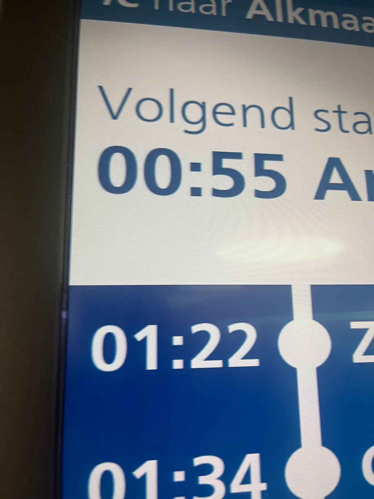On a digital display three timestamps are shown. 00:55, 01:22 and 01:34.