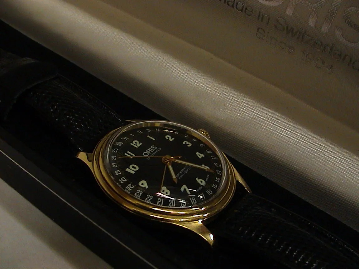 Here’s a watch, in a box, that points at twenty five past seven.