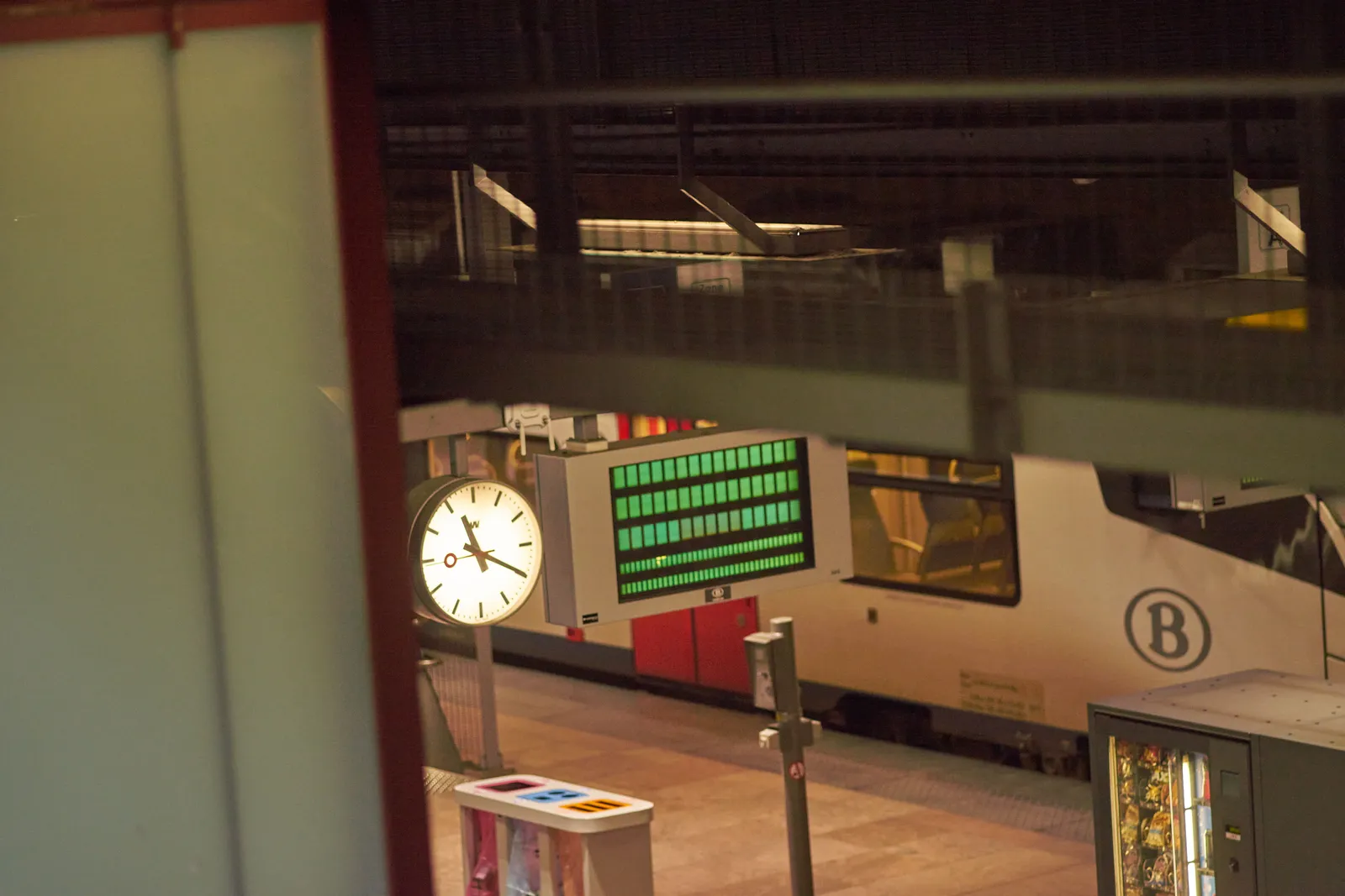 This clock on Antwerp Central station points at 20 past 11.