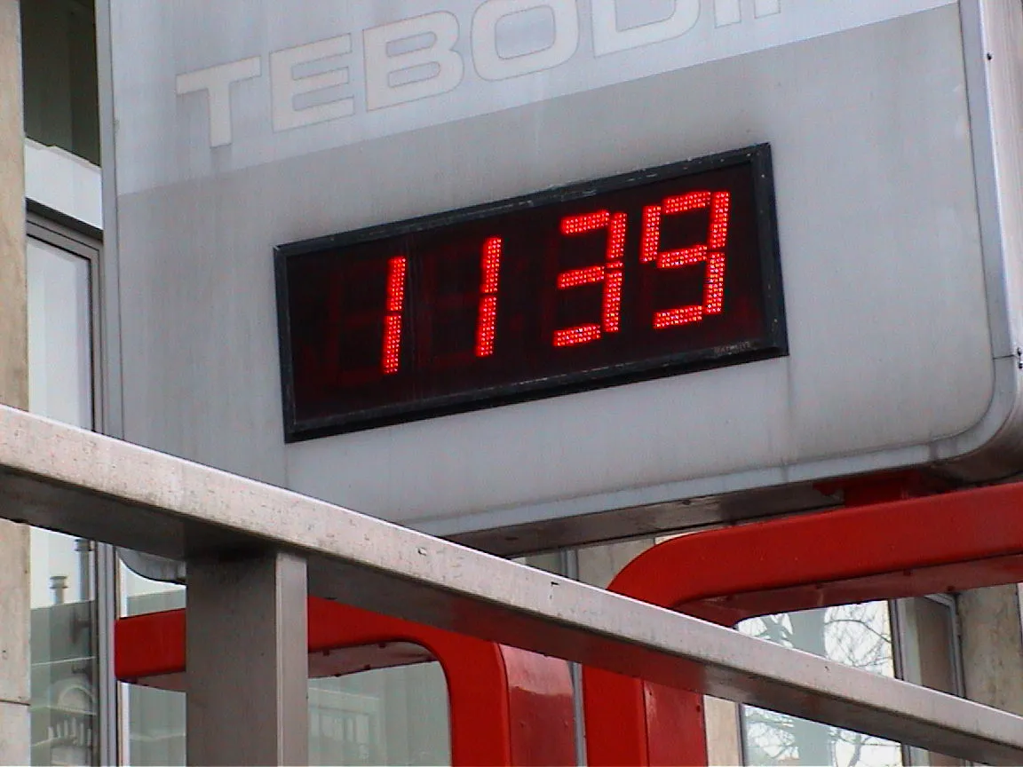 This digital clock says it is 11:39