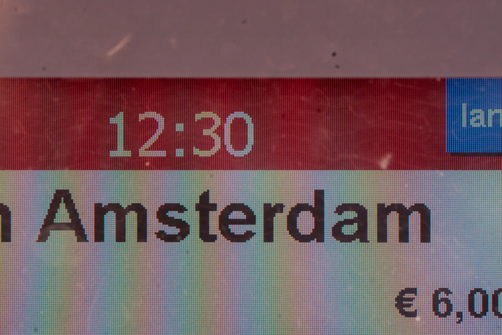 According to this detail of the screen of a parking meter in Amsterdam it is 12:30.