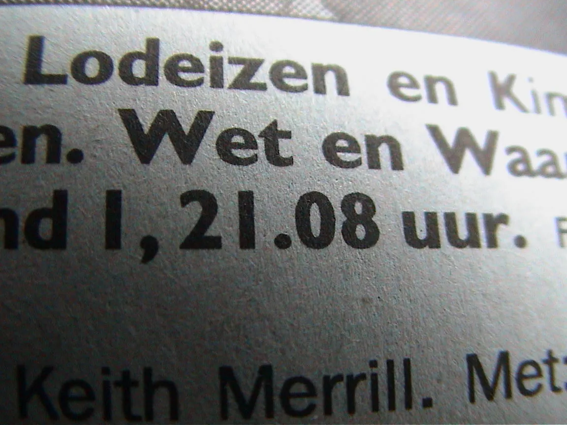 In this picture of a detail of some text, the only things that makes sense is the timestamp of 21:08.