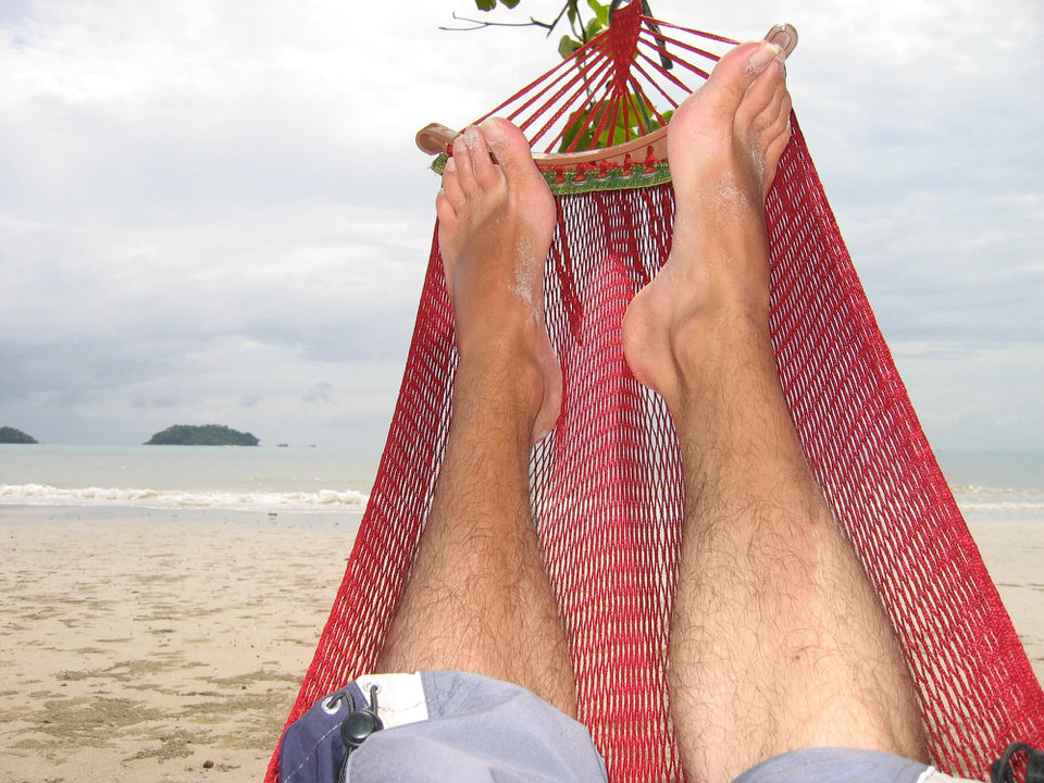 hangmat met voeten in thailand 02, de grote versie