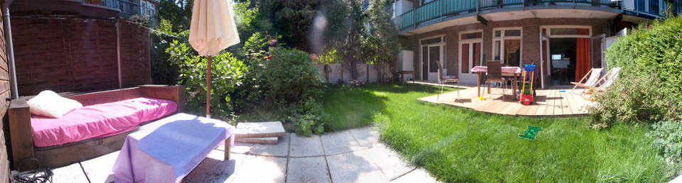 panorama van onze tuin, de grote versie