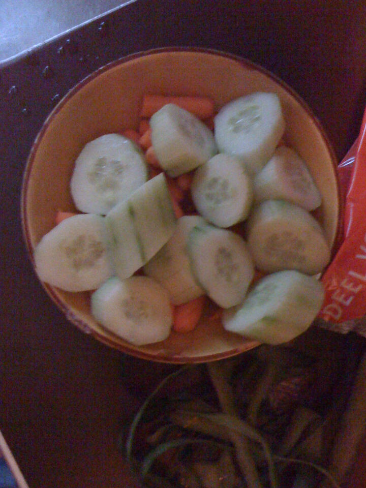 komkommerwortelsalade 02, de grote versie