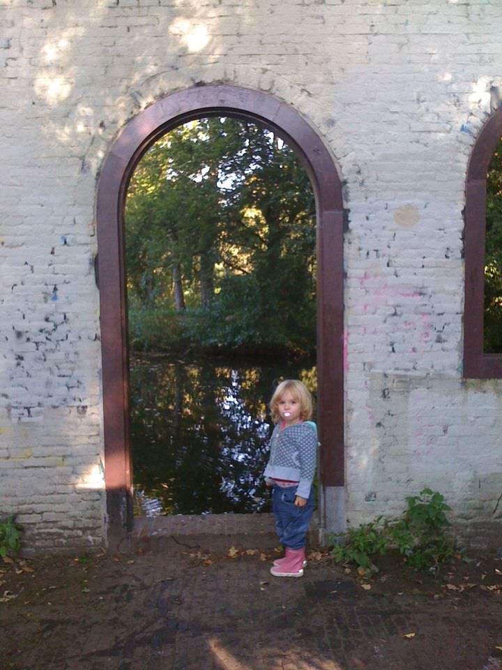 kiki in het huisje in frankendael, de grote versie
